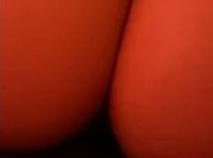 Big booty twerkin on dick