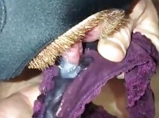 Berambut, Besar (Huge), Isteri, Amatir, Cumshot (keluarnya sperma), Handjob (seks dengan tangan wanita pada penis laki-laki, Kotor, Celana dalam wanita, Sperma, Fetish (benda yang dapat meningkatkan gairah sex)