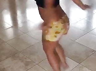 Britney Spears milf dance Part.1