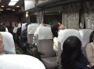 Asiatique, Public, Giclée, Mature, Hardcore, Japonais, Branlette, Ejaculation interne, Bus