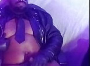 Papa, Grosse, Masturbation, Amateur, Ejaculation sur le corps, Gay, Black, Belle femme ronde, Joufflue, Motard