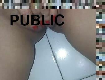 College Girl Likes To Play With Her Vagina