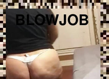 Big butt nerd sucking dick