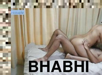 Desi bhabhi loves dancing naked with boyfriend