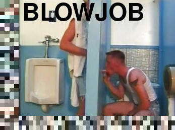 Gloryhole blowjob in a beach bathroom