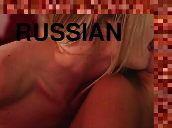 chatte-pussy, russe, babes, lesbienne, hongrois, tatouage, petits-seins