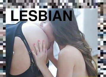 לסבית-lesbian, אמא-שאני-רוצה-לזיין, נוער, צעצוע