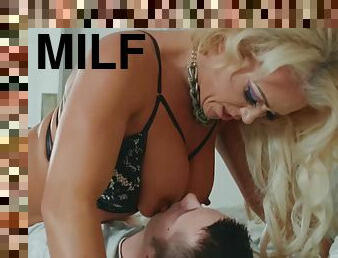 Light-headed dude Sam Bourne has a luck to fuck a hot MILF Rebecca Jane Smyth