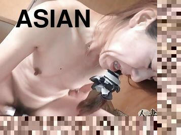asian skinny GILF hot porn video