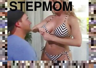 Dad out of home stepmom wants my dick