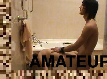 Amateur teen fucked int he bath