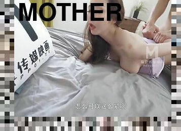 0145 The Sex Between Graduated Son And Stepmother