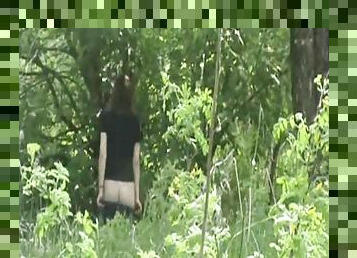 en-plein-air, pisser, amateur, babes, cam, voyeur, culotte, forêt, caché, réalité