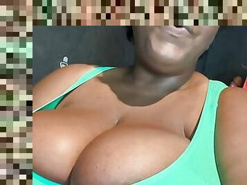 gros-nichons, mamelons, mature, ébène, milf, maman, black, belle-femme-ronde, point-de-vue, naturel