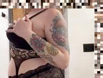 röv, storatuttar, amatör, brudar, milf, mamma, bbw, fetisch, ensam, tatuering