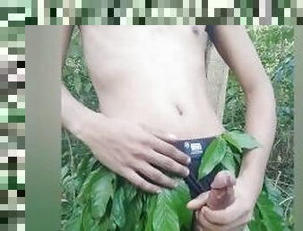 asia, besar-huge, mastubasi, di-tempat-terbuka, cumshot-keluarnya-sperma, homo, sentakkan, tertangkap, seorang-diri, hutan