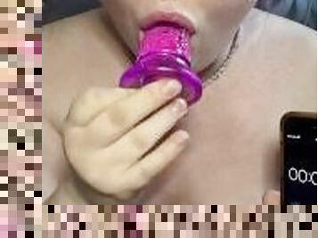 amatir, blowjob-seks-dengan-mengisap-penis, remaja, mainan, deepthroat-penis-masuk-ke-tenggorokan, wanita-gemuk-yang-cantik, budak, alat-mainan-seks, seorang-diri