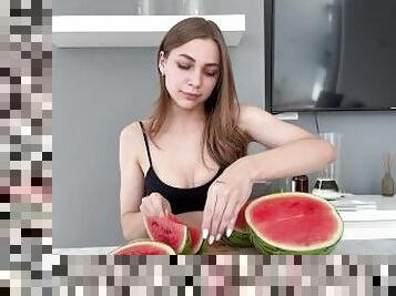 JUICY WATERMELON MUKBANG