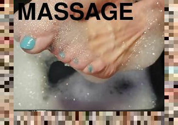 Soapy Foot Bubble Bath - Soaking my Sweaty Feet after a Long Day
