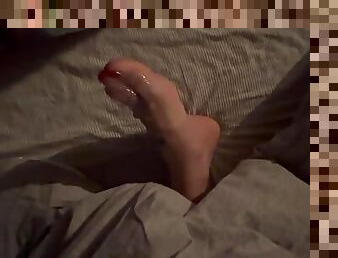 femme, amateur, ejaculation-sur-le-corps, milf, maison, branlette, cam, voyeur, pieds, ejaculation