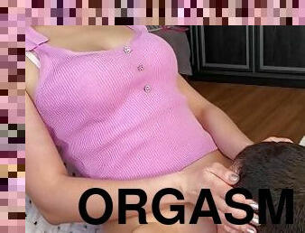 batran, orgasm, pasarica, cu-degetelul, iubita, mai-batran, superba, femdom