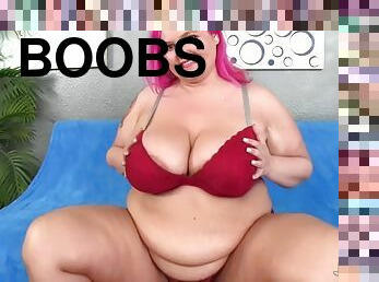 Bbw with big boobs uses sex toys