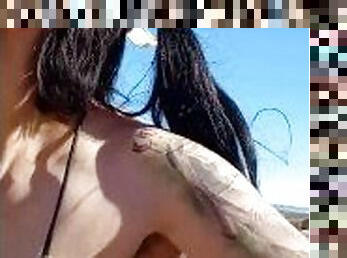 büyük-göğüsler, açıkhava, kamu, spor, orta-yaşlı-seksi-kadın, bisiklet-sürücüsü, yakalanmış, bikini, ispanyolca, gösterimci