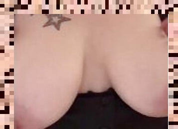 BBW titty bounce