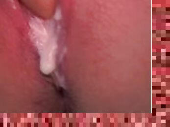 Juicy Pussy closeup - dildo fuck - real female orgasm