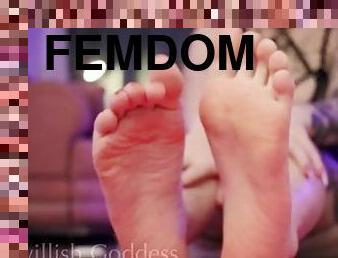 Cuck footworship