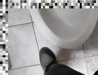 pisser, public, étudiante, enseignant, toilette, fétiche, solo