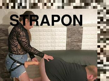 Azize Tarot - Big Strapon For His Big Ass 6 Min
