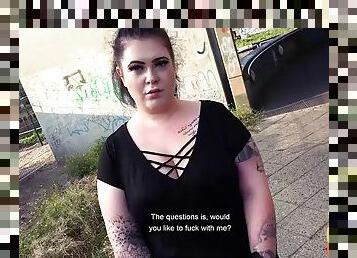 BBW public lady with tattoos fucked outdoors by sex date