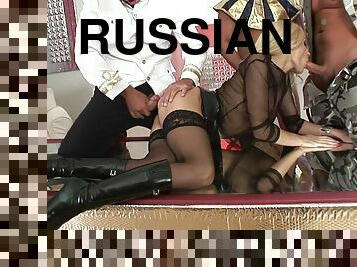 orgie, russe, anal, ejaculation-sur-le-corps, hardcore, pornstar, gangbang, ejaculation-interne, sexe-de-groupe, hirondelle