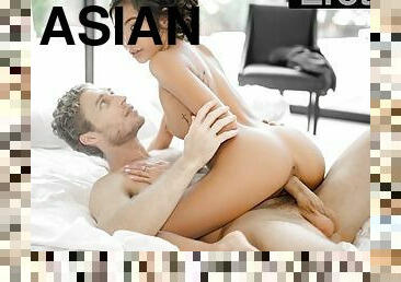 Hot Asian Vina Sky Bootycalls Bestie On The Rebound - EroticaX