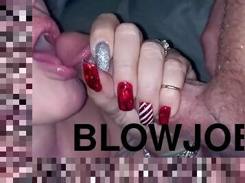 Christmas blowjob with a surprise creamy ending