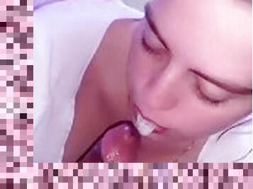 Italian teen sucking dick