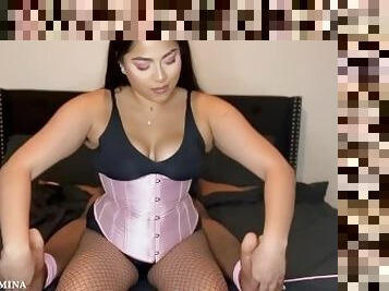 tetas-grandes, babes, latino, sadomasoquismo, pies, tetas, fetichista, bondage, morena