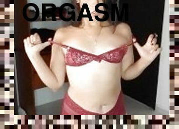 büyük-göğüsler, kocaman-huge, mastürbasyon-masturbation, meme-uçları, boşalma, amcık-pussy, öğrenci, oyuncak, parmaklama, kadın-külotu