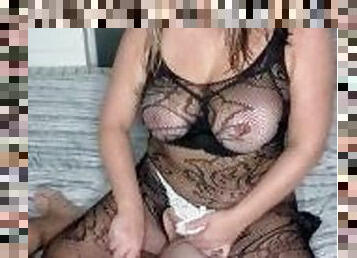 tetas-grandes, mamá-y-chico, orgasmo, coño-pussy, babes, madurita-caliente, juguete, mamá, paja, corrida