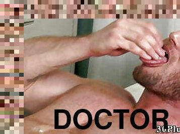 doktor, gej, prihaja, mišičasti