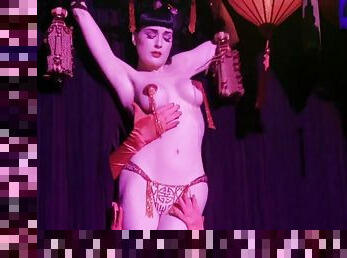 Dita von teese striptease topless air - hd