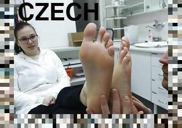 doktor, stopala-feet, slatko, fetiš, česi, prsti