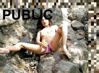 Masturbating and squirt in Mountain Public Nudity