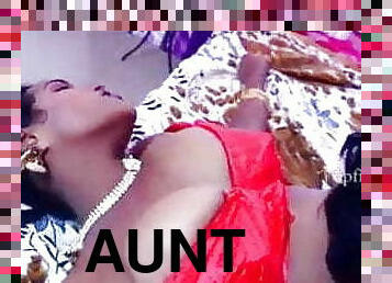 Aunty sexy romance 