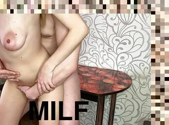 gros-nichons, énorme-bite, milf, blonde