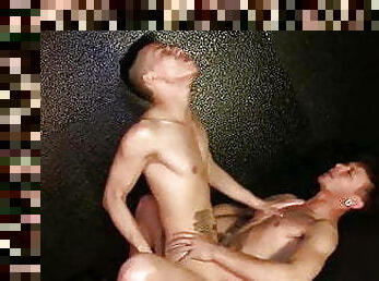 asiatique, masturbation, maigre, anal, fellation, énorme-bite, gay, couple, pute, minet