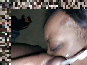 blowjob-seks-dengan-mengisap-penis, gambarvideo-porno-secara-eksplisit-dan-intens, handjob-seks-dengan-tangan-wanita-pada-penis-laki-laki, pelacur-slut, perempuan-jalang, atasan