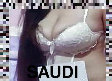 blowjob-seks-dengan-mengisap-penis, cumshot-keluarnya-sperma, arab, cowgirl-posisi-sex-wanita-di-atas-pria, dominasi-perempuan-dalam-sex