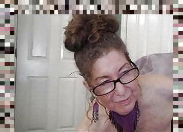maduro, mulher-madura, mãe, webcam, fumando, mulher-velha-tesuda